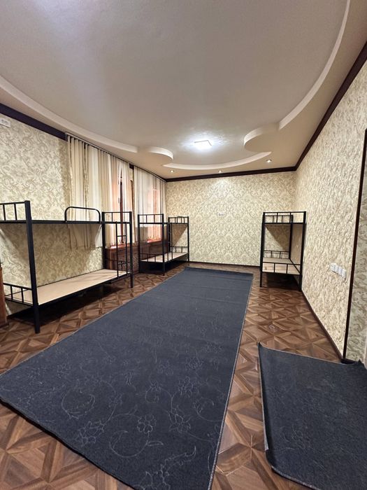 Labey komolon oshi roparasdagi hovli