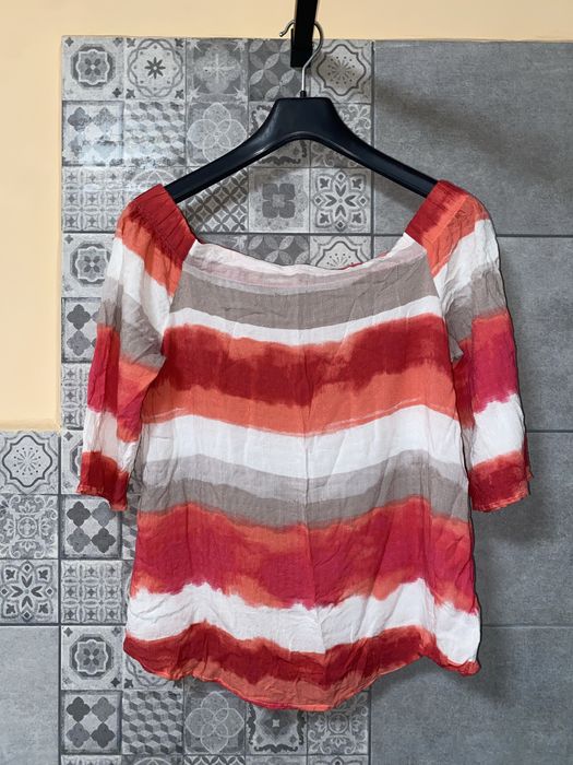 Bluza XS cu umeri goi