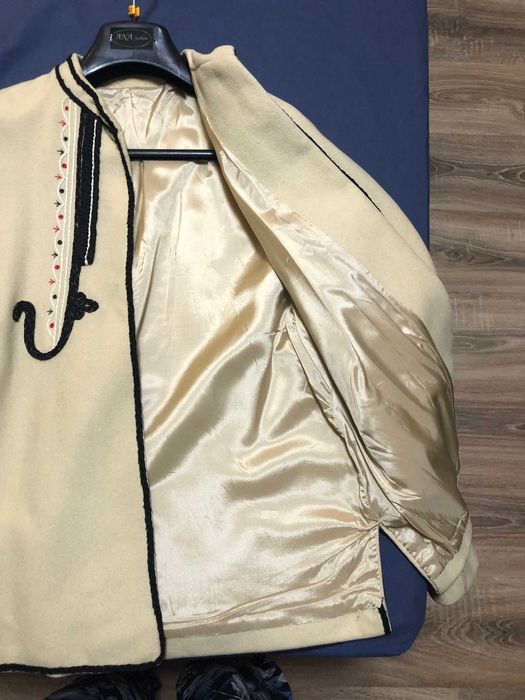 Vand haina handmade UNICAT