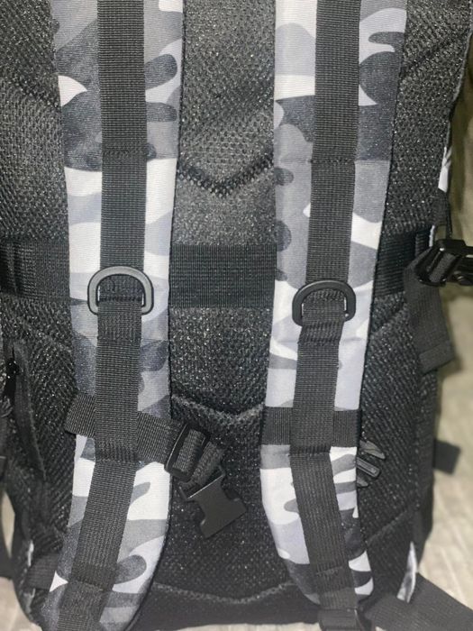 Vand rucsac nou, geanta de office, sala si munte