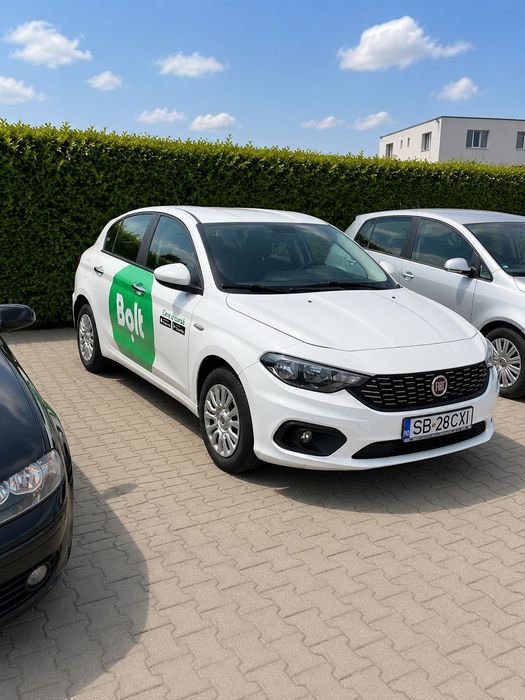 Fiat Tipo Mașina funcționează și arată foarte bine. Toate actele valabile!