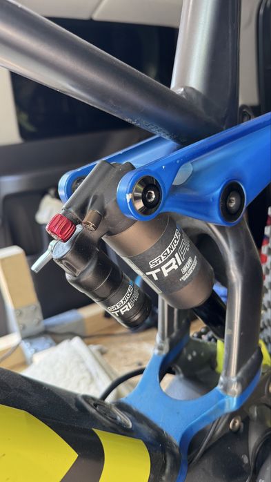 Husqvarna bicicleta electrica full suspension XL