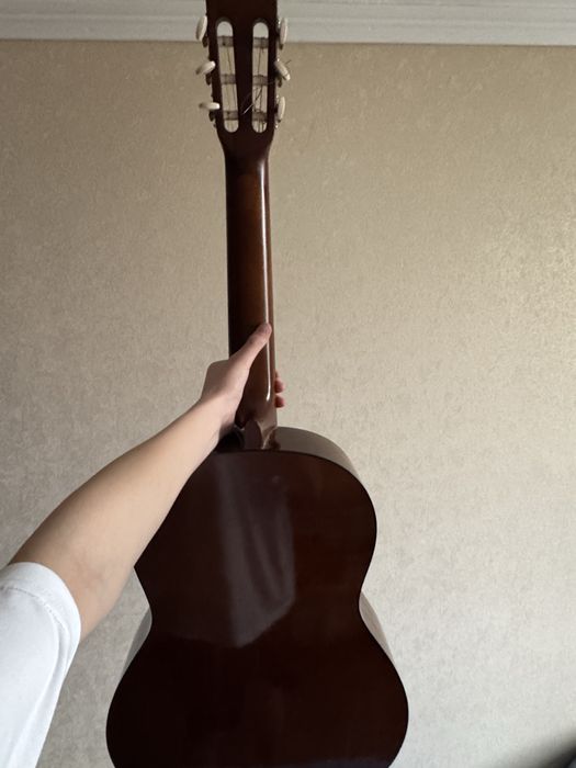 Гитара YAMAHA C40