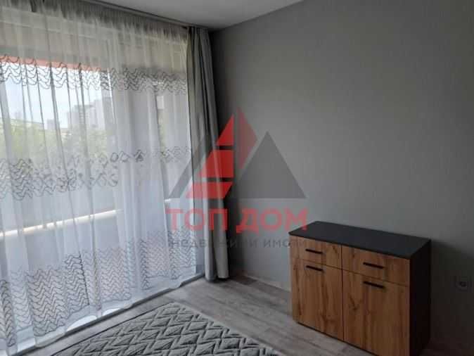 Дава се под наем Тристаен апартамент в Варна, Трошево - 115 кв.м за 688.5 € - Снимка #3