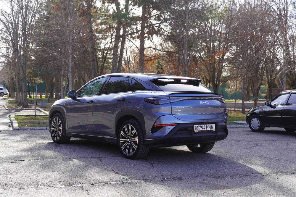 BYD Sealion 7, 4WD, официальный, пробег 4200