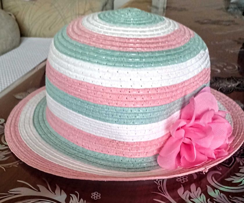 Детска шапка , рокля