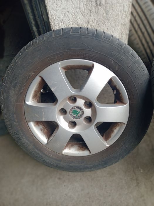 Останали части от SKODA OCTAVIA II 2.0 FSI 150 2005г.