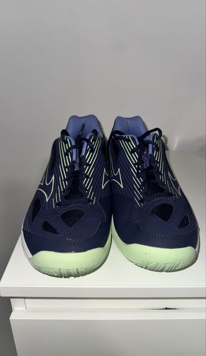 Vand adidasi Mizuno Cyclone Speed 4