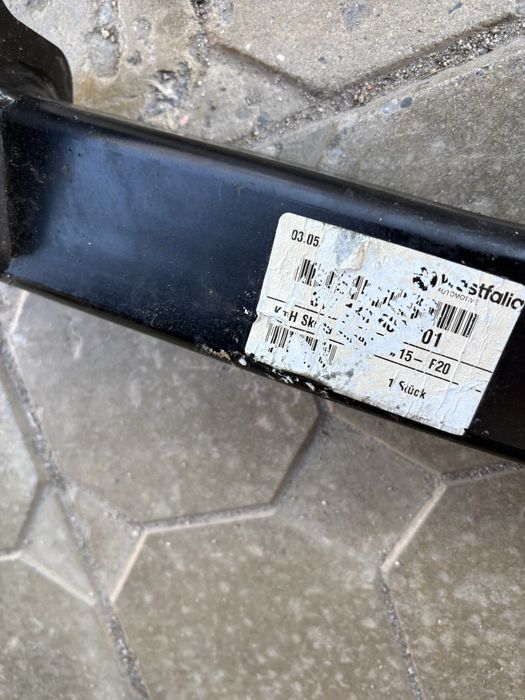 Теглич за bmw f20