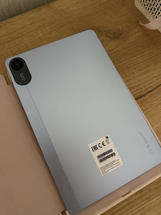 Продам планшет Xiaomi Redmi Pad 2 4G