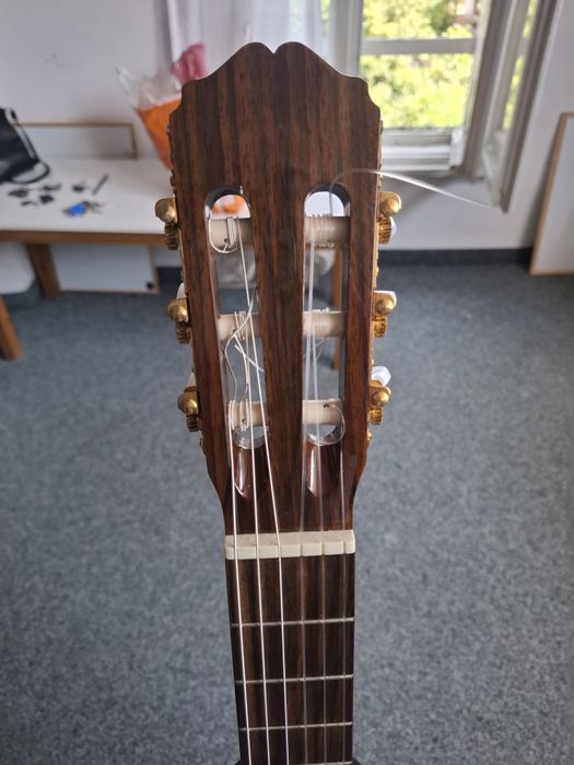 Takamine G124 класическа китара