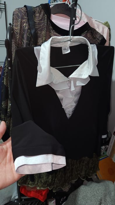 Женская кофта блузка