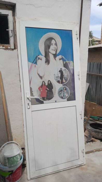 Есік сатылады өте жақсы жағдай да