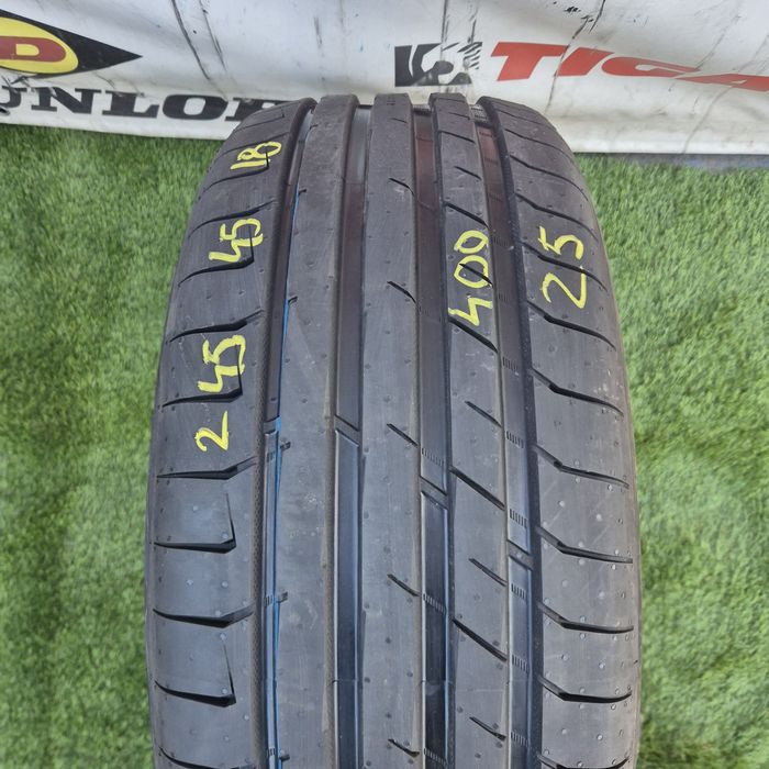 245 45 18 Nokian o bucată