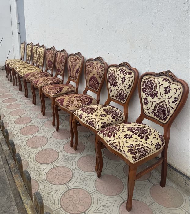 Продам стулья 6 штук