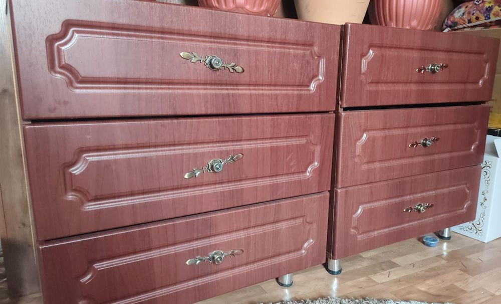 Продаётся компьютерный стол