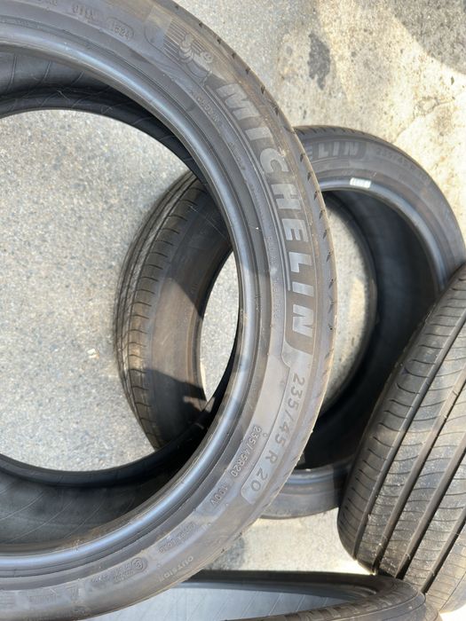 Гуми MICHELIN Primacy 4 -235/45R20
