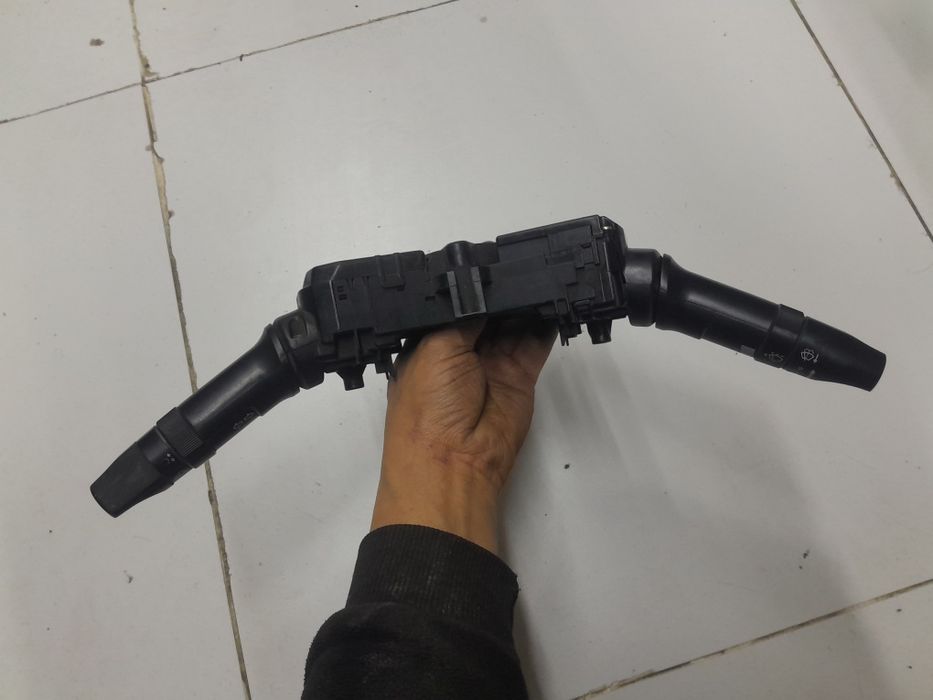 Хундай.  Аксент верталёт