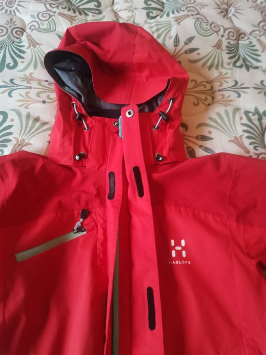 Туристическо дамско яке" HAGLOFS".