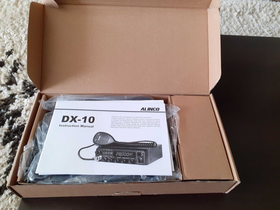Statie CB Alinco DX 10