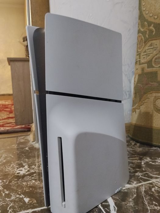 PS5 идеальном состоянии