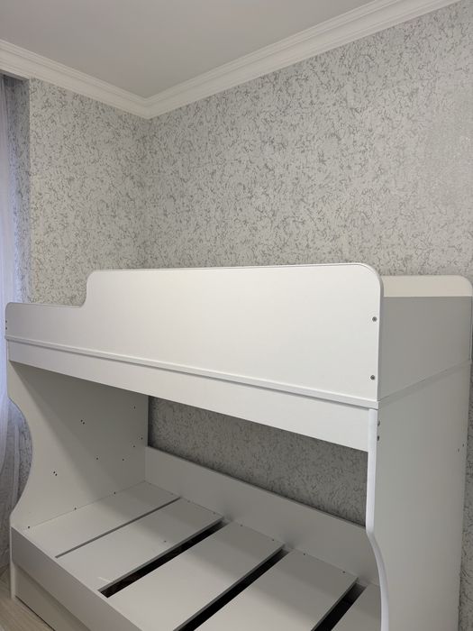 Продам кровать новая