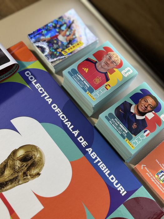 Vand Album Hardcover Panini World Cup 2026 + 627 de stickere fara dubluri - 750 lei