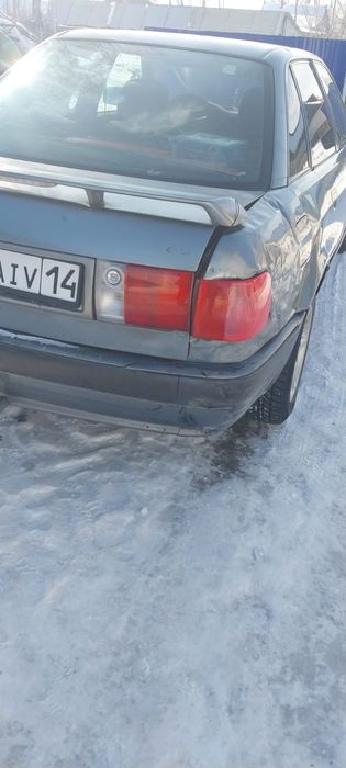Audi b4 на полном ходу