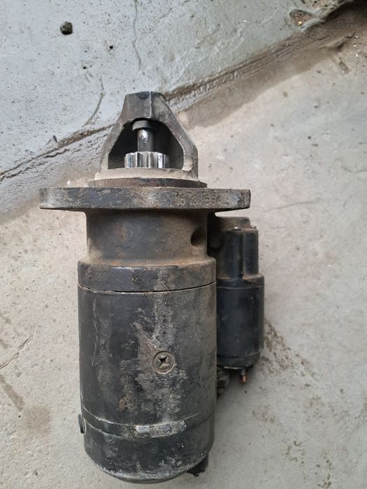 Продам стартер 12в бычок