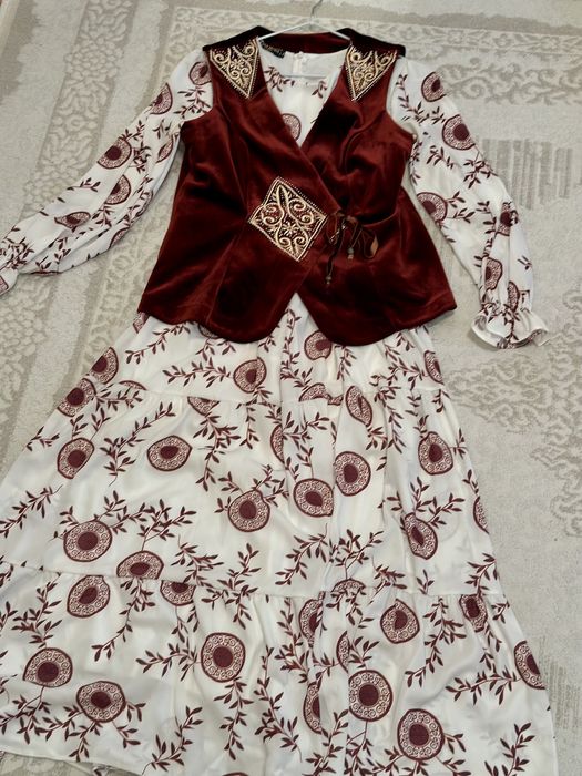 Продаю платье в казахском стиле