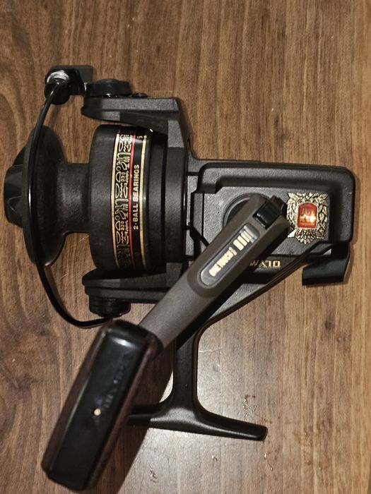 Неупотребявана колекционерска макара Olympic MX-900 Carbon Spirit
