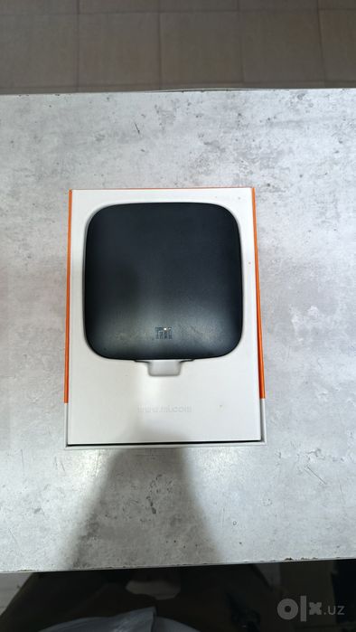 Mi Box 4K (MDZ-16-AB) Смарт ТВ приставка Б/У