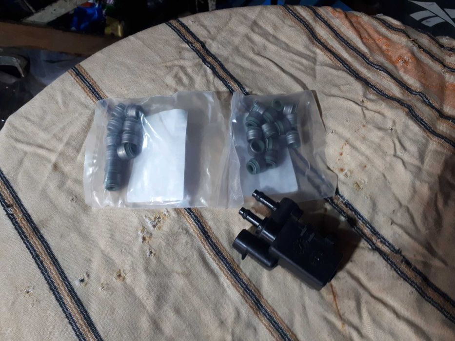 Продам запчасти на Опель Омега Б