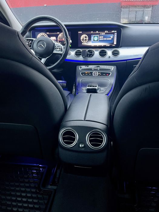 MERCEDES-BENZ E-Class 2019 — imagine 4