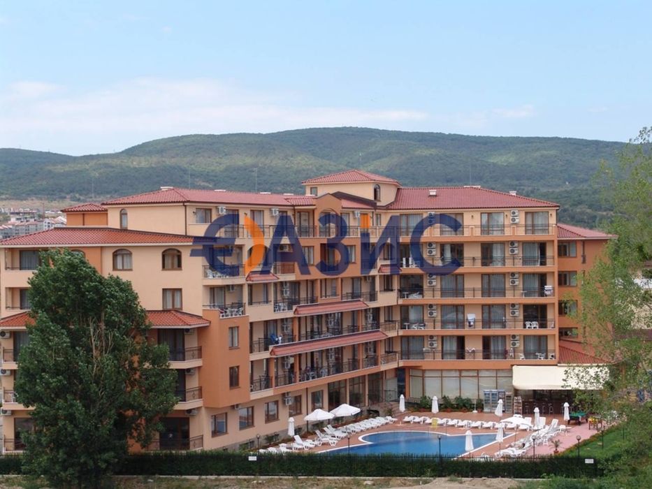 Продава се Едностаен апартамент в к.к. Слънчев бряг - 43 кв.м за 1291 €/кв.м - Снимка #10