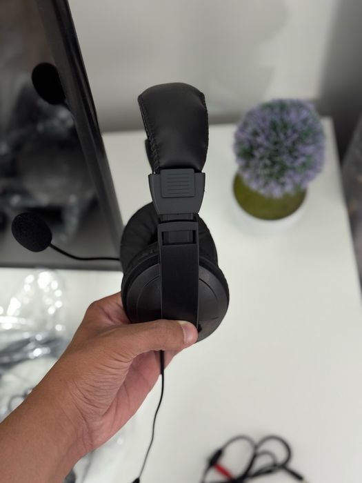 Наушники полноразмерные Tucci TC-L750