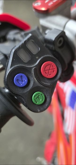 Хонда црф 450   2023г.декември.бартер е възможен.