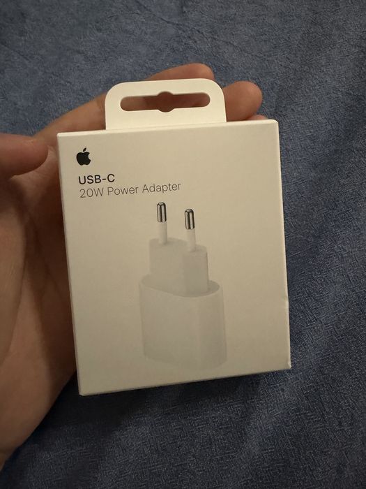Apple 20W оригинал адаптер сатылады