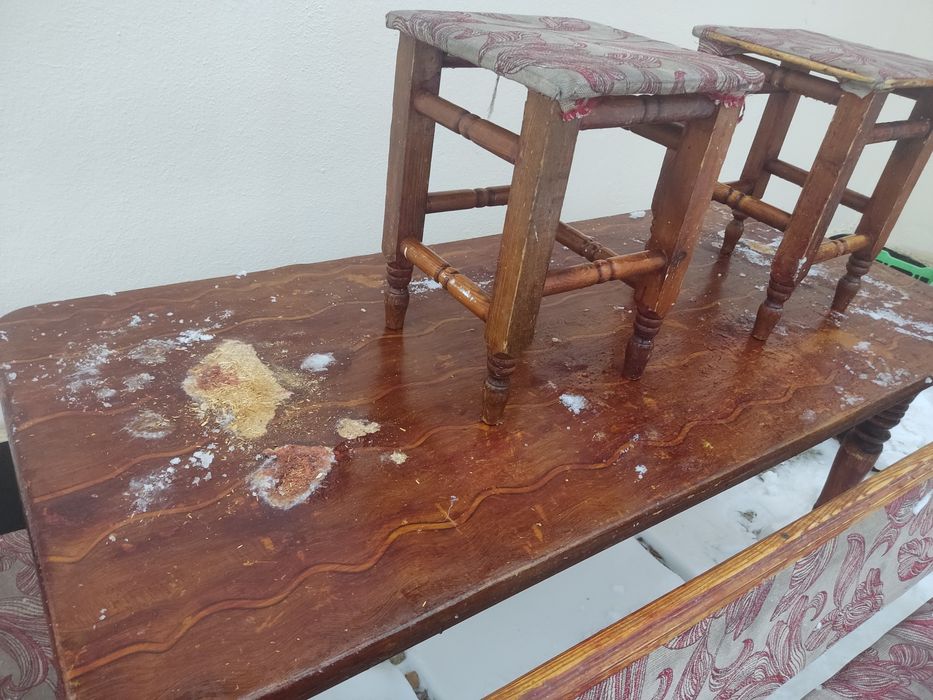 Стол и стул комплект