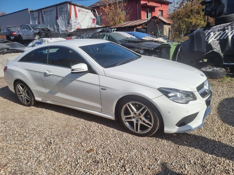 Mercedes E220 W207 facelift AMG packet 2014г. на части

Състояние: За