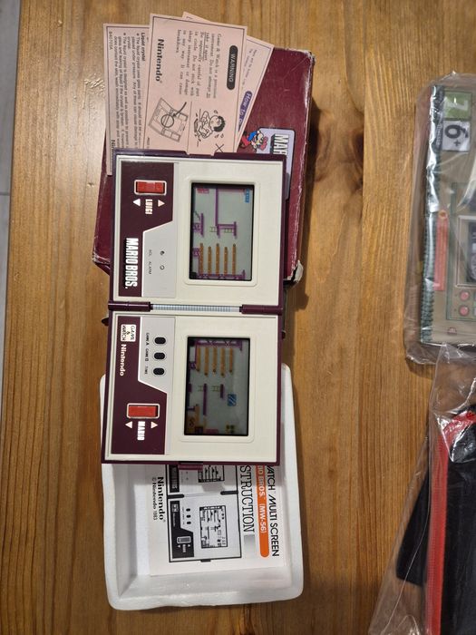 Vând console nintendo game watch