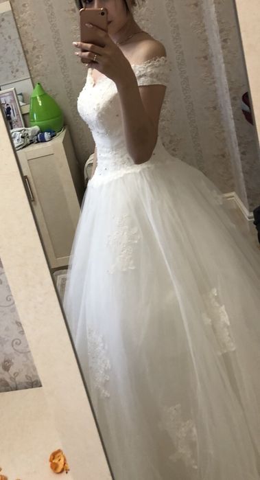 Продам свадебное платье