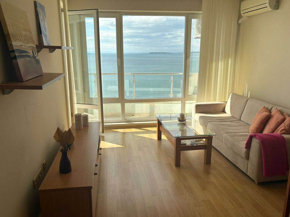 Продава се Двустаен апартамент в Свети Влас - 67 кв.м за 8906 €/кв.м - Снимка #16