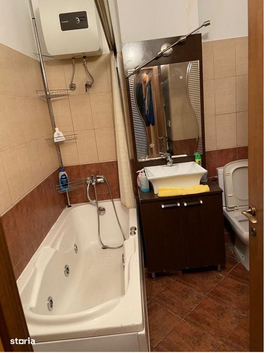 Apartament cu 2 camere decomandate - G. Enescu, zona Nordic