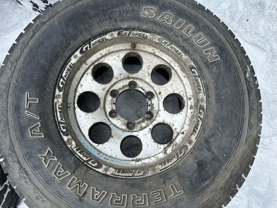 Продам диски с резиной