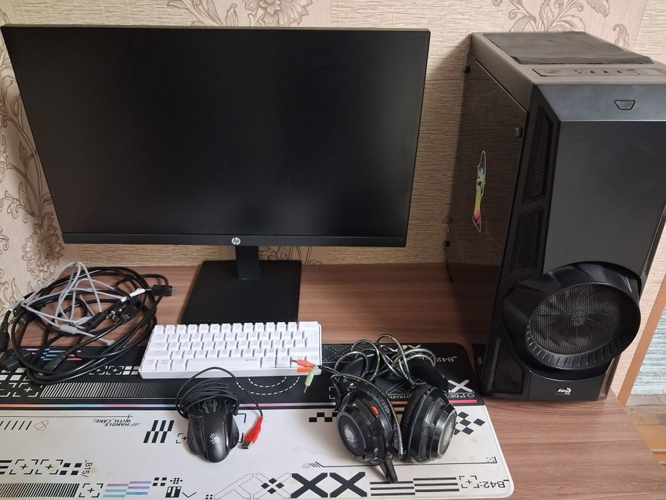 Игровой комплект в хорошем состоянии