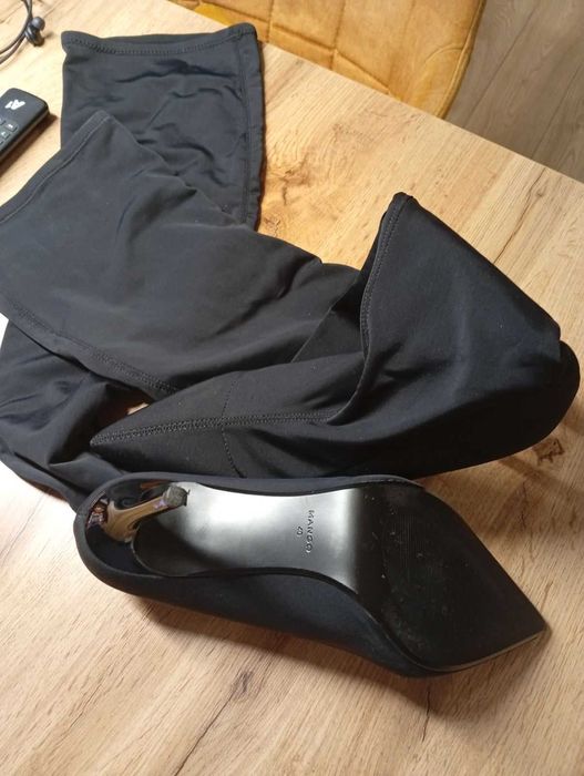 Продавам ластични ботуши - чизми.