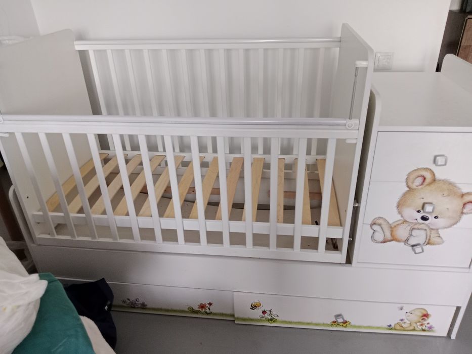 Продам кроватку срочно