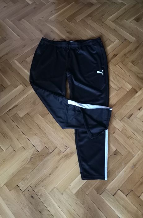 Оригинални мъжки  долнища Puma  размер 2XL