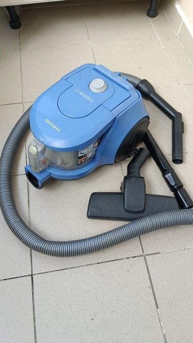 Пылесос Samsung 1600w
